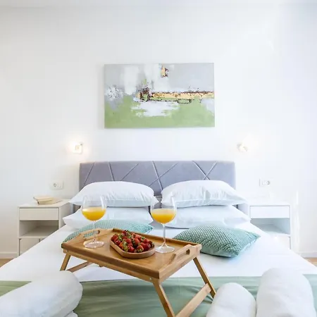 Star Music Διαμέρισμα