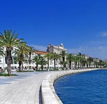 Star Music Σπλιτ