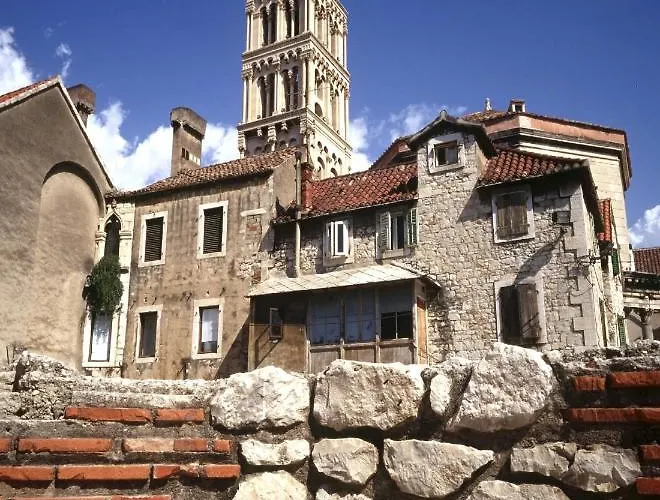 Star Music سبليت