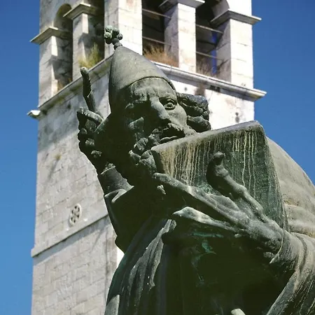 Star Music Apartment *